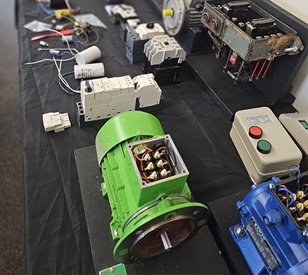basic electrical motors for electrical operatives - 1 day - 6 students on site